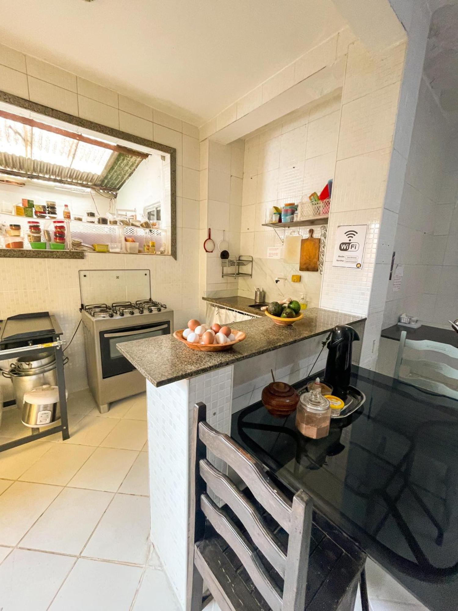 Hostel E Pousada Casa Amarela Salvador Eksteriør billede